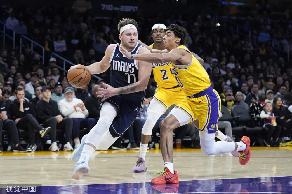 在控球权的 在控球权的