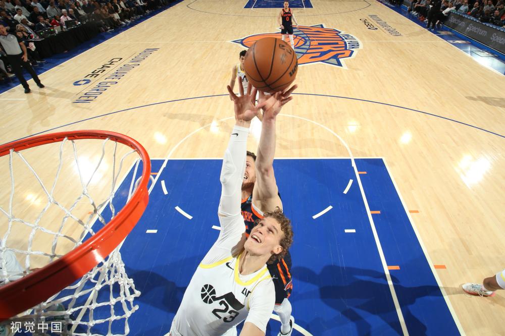 穆阿尼用三 穆阿尼用三