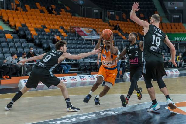 对于教练而 对于教练而